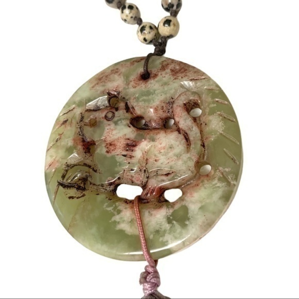 Beaded necklace with stone pendant and tassel - Picture 4 of 6